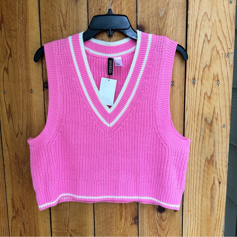 H&M Sleevless Sweater Cropped Vest Top NWT